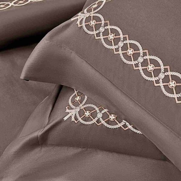 TERRA In Cotton Sateen 4